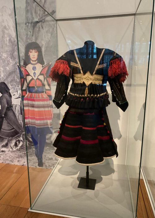 Exposition mode au mucem