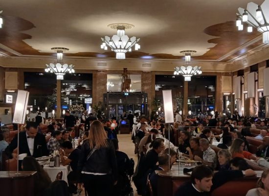 Intérieur de La Brasserie Georges