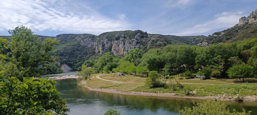Paysage aquatique en allant vers Les Cévennes