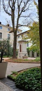 A l'hôtel Dieu