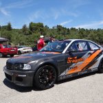 Voiture de course à l'arrêt