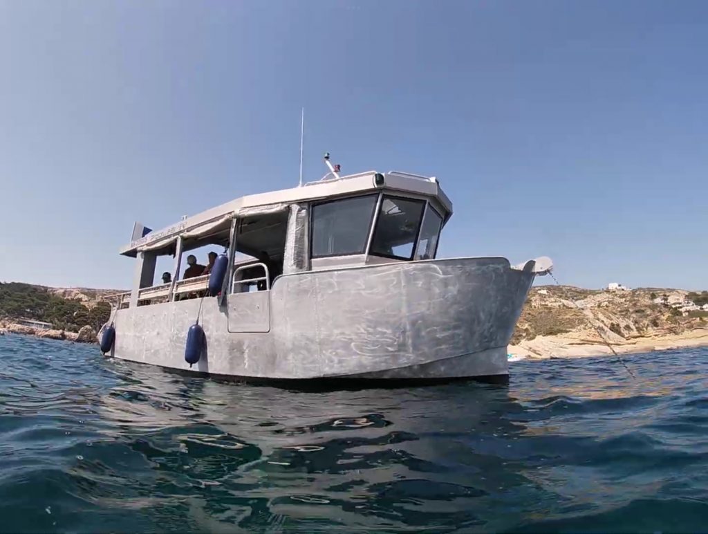 Le bateau de plongée