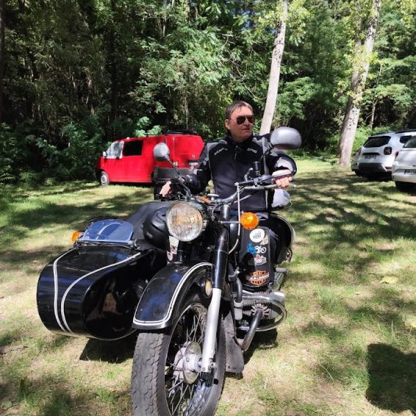Moto side-car pour PMR